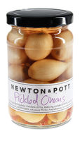 Pickled Onions - Sauer eingelegte Zwiebeln Pickled Onions - Sauer eingelegte Zwiebeln