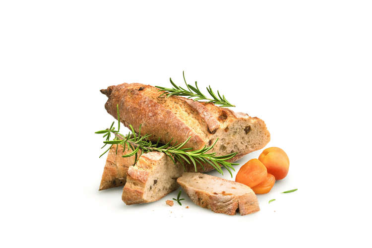 Baguette mit Aprikosen und Rosmarin Baguette mit Aprikosen und Rosmarin