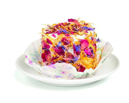 Buntes Blümli, Ziegenmilch past., mind. 55% F.i.Tr. Buntes Blümli, Ziegenmilch past., mind. 55% F.i.Tr.