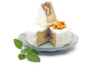 Walnuss Camemberti, vegane Käse Alternative Walnuss Camemberti, vegane Käse Alternative