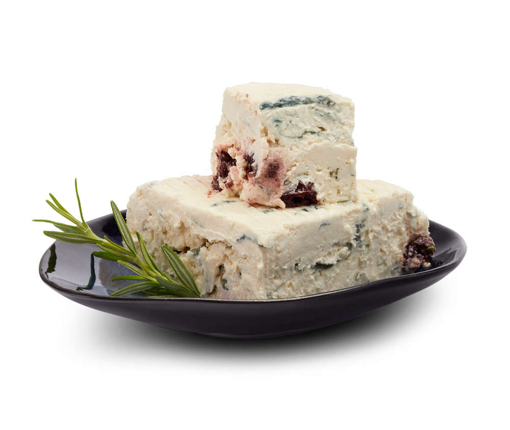 Blue Roq - vegane Käse-Alternative mit Edelschimmel und Sauerkirschen Blue Roq - vegane Käse-Alternative mit Edelschimmel und Sauerkirschen