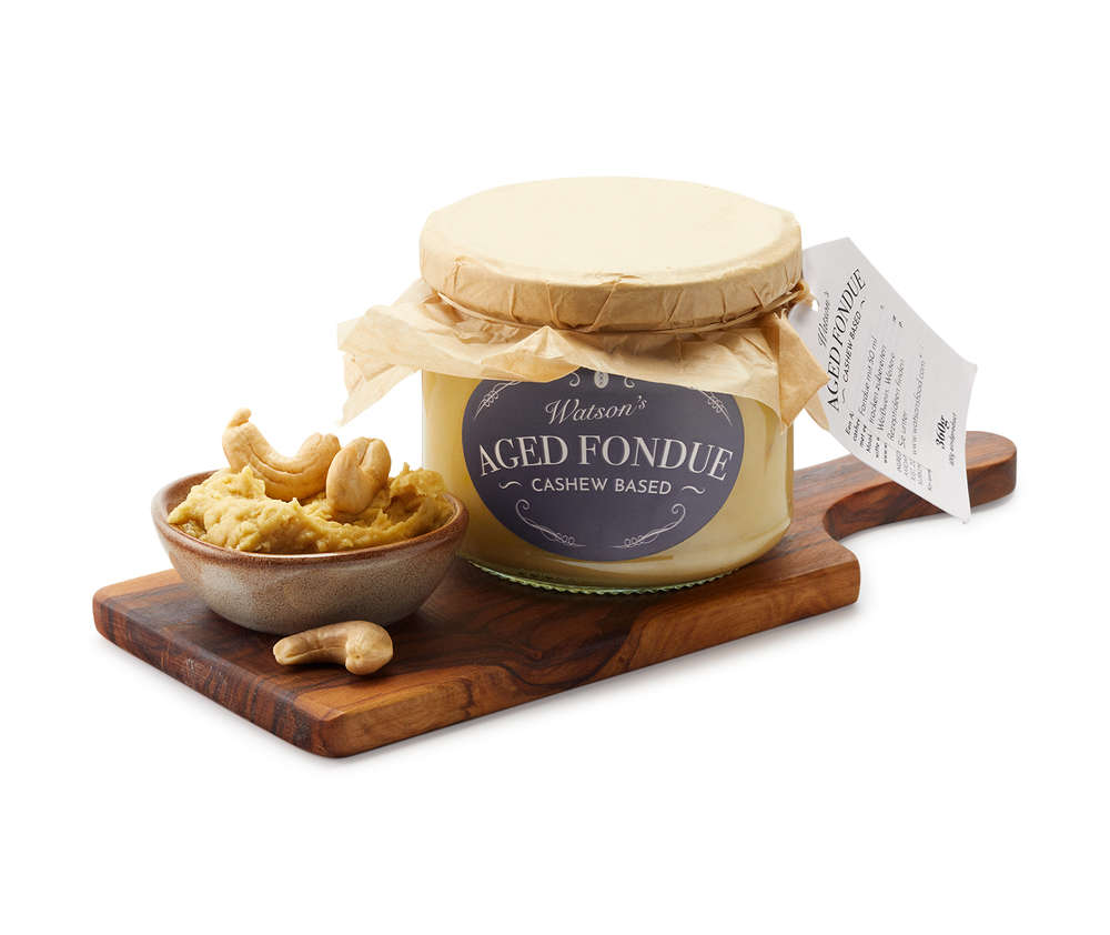 Nuss Fondue Vegan, vegane Käse Alternative Nuss Fondue Vegan, vegane Käse Alternative