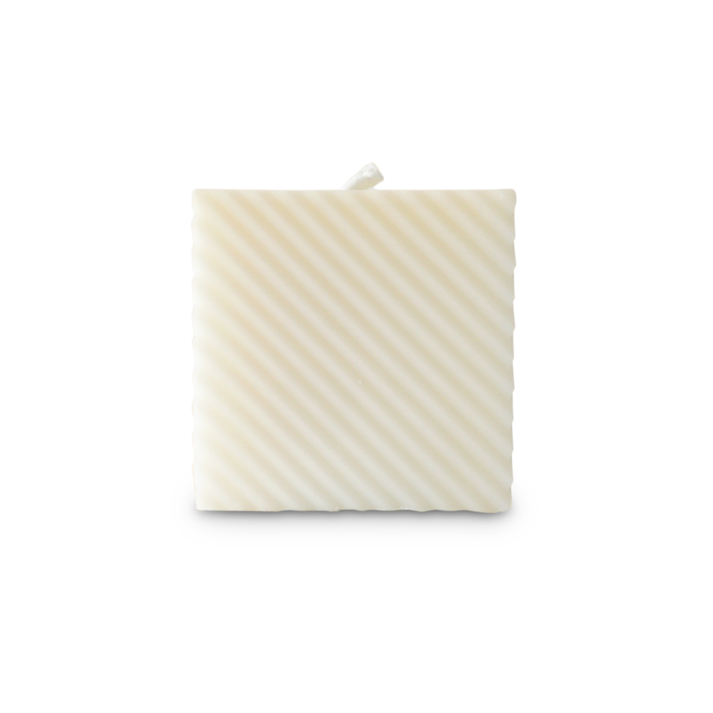 Cube Kerze Austern weiß 5x5cm Cube Kerze Austern weiß 5x5cm
