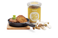 Semmelknödel mit Steinpilzen im Glas