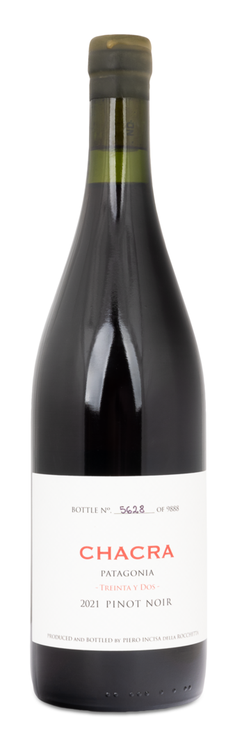Image of 2021 Treinta Y Dos Pinot Noir