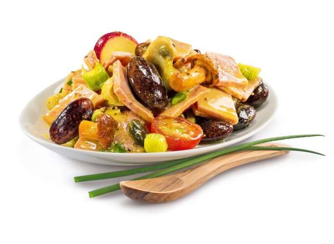 Kalbfleisch, Käferbohne, Radieschen Kalbfleisch, Käferbohne, Radieschen
