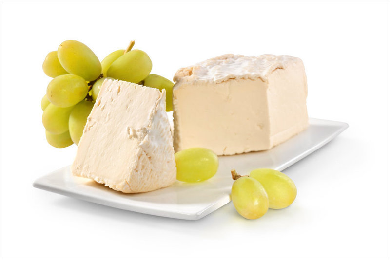 Brillat Savarin AOP Rohmilch, mind. 72% Fett i. Tr. Brillat Savarin AOP Rohmilch, mind. 72% Fett i. Tr.