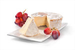 Camembert de Normandie fein-herb (R) Rohmilch, mind. 45% Fett i. Tr. Camembert de Normandie fein-herb (R) Rohmilch, mind. 45% Fett i. Tr.