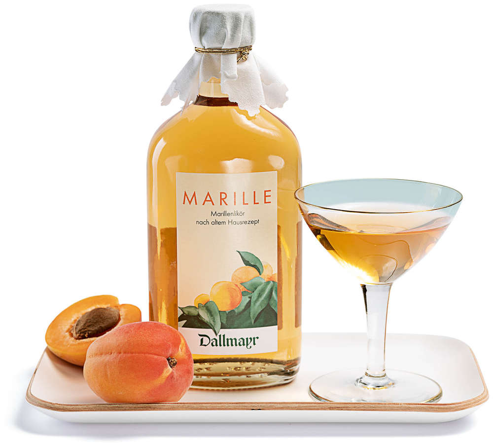 Dallmayr Marillenlikör nach altem Hausrezept Dallmayr Marillenlikör nach altem Hausrezept