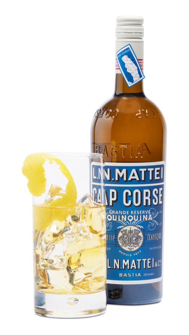 L.N. Mattei Cap Corse Grande Réserve Quinquina Blanc